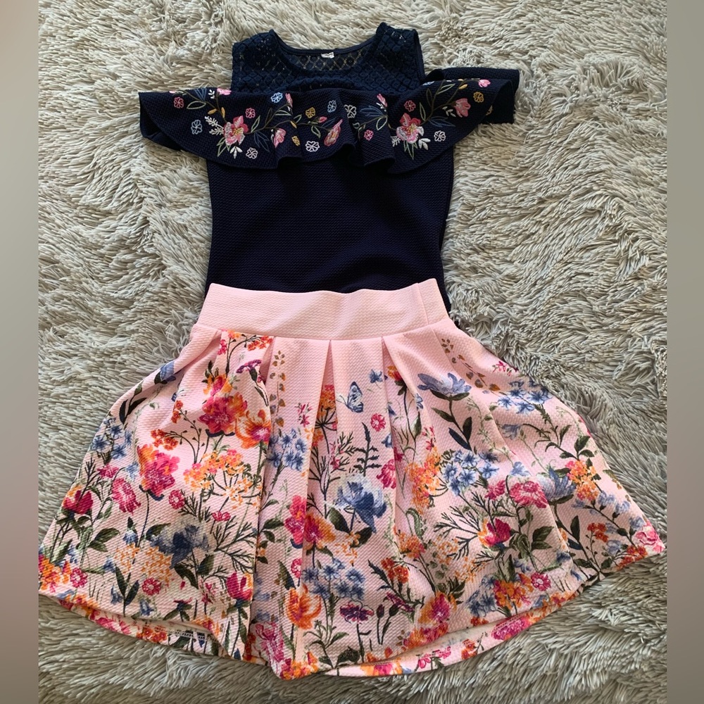 Girls Bodysuit and Skirt Matching Set (size 10 girls)